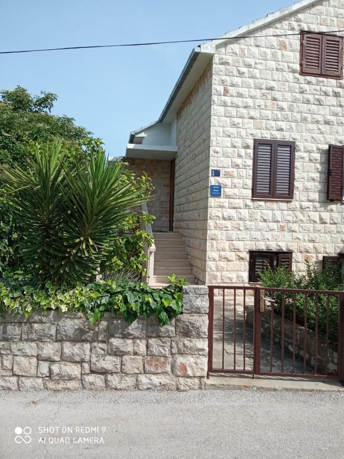 Apartment M&J 苏佩塔尔 外观 照片